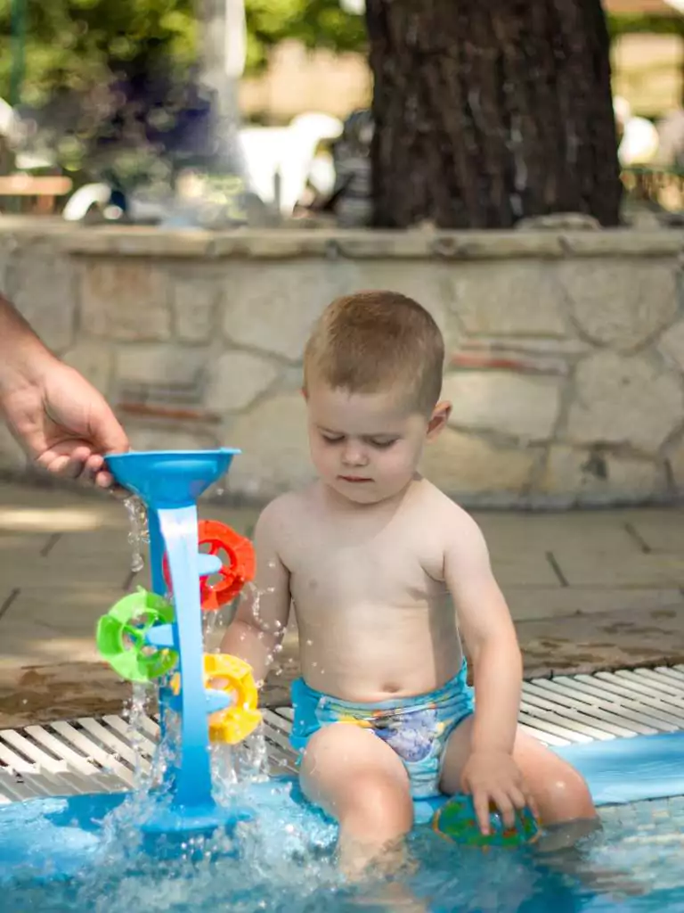 DIY Sponge Toss Game