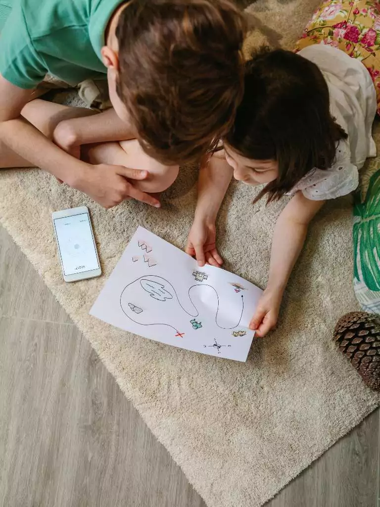 Nature Treasure Hunt in the Backyard